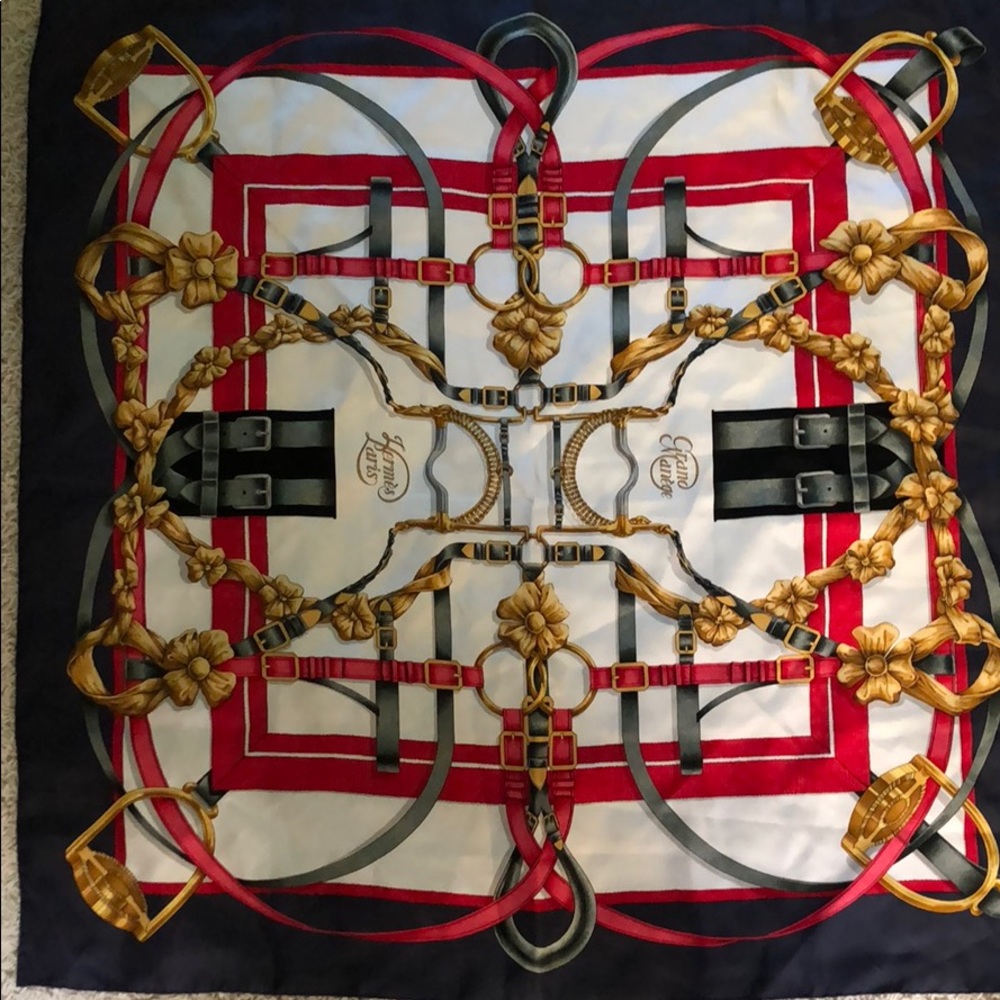 Hermès Scarf